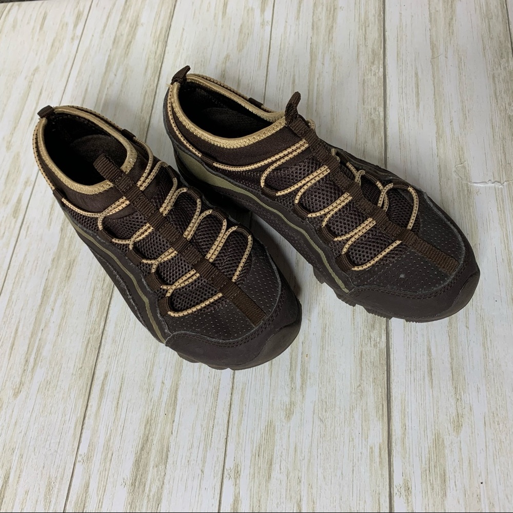 Speedo water shoes elastic neoprene brown 7US